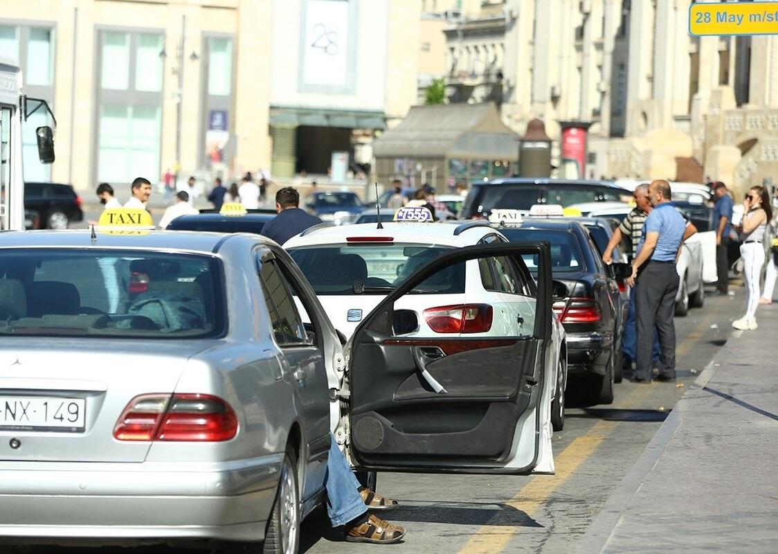 Taksi qiymətləri ilə bağlı rəsmi a&ccedil;ıqlama  Artım olacaq?