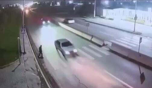 Bakıda maşın piyada zolağında kişini vurdu 