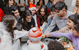&ldquo;Tut Əlimdən&rdquo; Uşaqlar &uuml;&ccedil;&uuml;n Sosial Reabilitasiya Mərkəzində bayram şənliyi təşkil olunub 