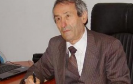 Xəstəliklərini təbii &uuml;sulla sağaldan, 92 yaşında işə qəbul olunan Ərşad Əzimzadən sağlamlıq məsləhətləri