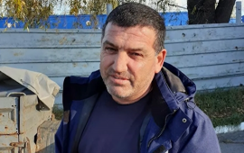 "Atasının meyitini kanala atıb və Rusiyaya qa&ccedil;ıb"