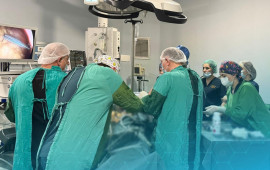 Arıqlamaq &uuml;&ccedil;&uuml;n canından olan məşhurlar  ARAŞDIRMA