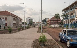 QvineyaBissauda &ccedil;evriliş  prezident həbs edilidi