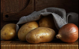 Soğanla kartofu eyni yerdə saxlamayın  Diqqət!