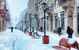 Bakıda qarlı havalara g&ouml;rə hazırlıq başladı 