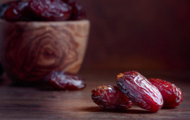 Bunu biləndən sonra hər g&uuml;n xurma yeyəcəksiniz  &Uuml;rəkdən şəkərə hər şeyə təsir edir