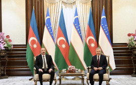 Daşkənddə İlham Əliyevin &Ouml;zbəkistan Prezidenti ilə təkbətək g&ouml;r&uuml;ş&uuml; olub  FOTO