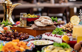Restoranlardakı iftar menyuları dinə ziddir  İlahiyyat&ccedil;ıdan A&Ccedil;IQLAMA