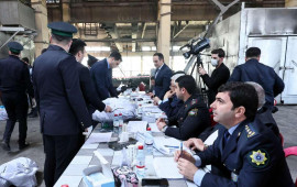 Narkotik g&ouml;mr&uuml;kdən necə ke&ccedil;ir?  A&Ccedil;IQLAMA