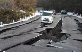 Yaponiya yenidən g&uuml;cl&uuml; zəlzələ  Sunami xəbərdarlığı edildi 