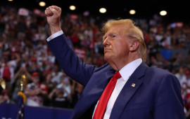 Tramp Venesuela neftini satmağa başlayacaq