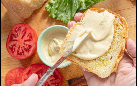 "Məsum" g&ouml;r&uuml;nən mayonezin