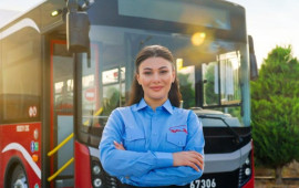 Avtobus idarə edəcək qadın s&uuml;r&uuml;c&uuml;lər &uuml;&ccedil;&uuml;n təlimlər davam edir