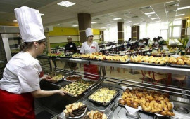 &Ouml;lkə məktəblərində bu qidaların satışı qadağan edildi  SİYAHI