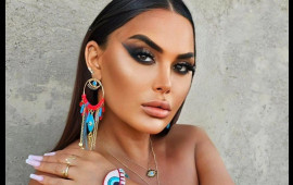 "Mənim kimi efirə makiyajsız &ccedil;ıxın" 