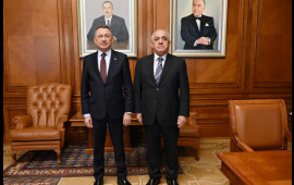 Əli Əsədov Fuat Oktay ilə g&ouml;r&uuml;şd&uuml;