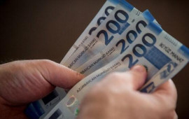 D&ouml;vlət iş&ccedil;ilərinin maaşı ilə bağlı YENİLİK