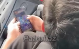 S&uuml;kan arxasında oyun oynayan avtobus s&uuml;r&uuml;c&uuml;s&uuml; işdən &ccedil;ıxarıldı