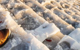 Nə duz, nə də qum: Buzlu yolları təhl&uuml;kəsiz edən ən yaxşı &uuml;sul tapıldı