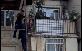 Polis əməkdaşları Cəlilabadda yanğının qarşısını aldılar  FOTO