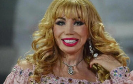 "Mənim kimi m&uuml;ğənni "Jiquli"də gəzməlidir?"  "RollsRoyce" aldı