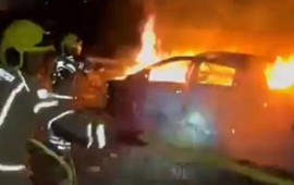 Zərbələrdən sonra Hayfada güclü yanğın başladı 