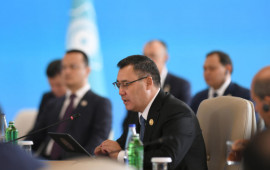 Qırğızıstan Prezidenti: Zəngəzur dəhlizinin tikintisi layihəsi &Ccedil;inQırğızıstan&Ouml;zbəkistan dəmir yolunun məntiqi davamı kimi g&ouml;r&uuml;n&uuml;r