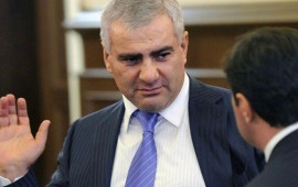 Karapetyanın həbs m&uuml;ddəti uzadıldı