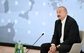 Prezident Media Forumunda qəzaya uğrayan AZAL təyyarəsi ilə bağlı sualı cavablandırıb