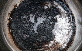 Qaralmış tavanı bir ne&ccedil;ə dəqiqəyə ilk g&uuml;nk&uuml; kimi edən asan &uuml;sul