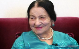 Şəfiqə Axundova kimdir?  Sənətinə g&ouml;rə ailəsi dağılan bəstəkar 