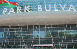 Pakistan vətəndaşı "Park Bulvar"da oğurluq etdi  Həbs olundu