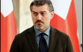 Kavelaşvili AzərbaycanErmənistan s&uuml;lh&uuml;ndən danışdı