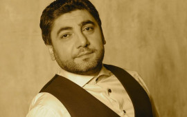 Nuri müğənni həmkarını məhkəməyə verir 