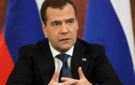 "Qorxudan Qrenlandiyanı ABŞyə təslim edəcəklər"