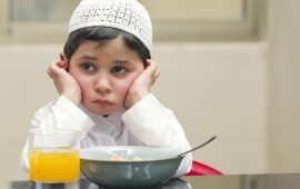 Ramazanda uşaqlar oruc tuta bilərmi?  Pediatrdan vacib XƏBƏRDARLIQ