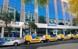 "Azərpoçt" 277 minə maşınlar alır