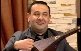 Aşıqla aparıcı Zaur arasında efirdə GƏRGİNLİK 