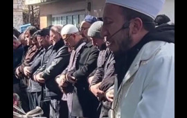 Cənazə namazında molla huşunu İTİRDİ 