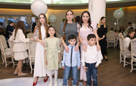 Leyla, Arzu və Alena Əliyevalar bayram şənliyində iştirak ediblər 