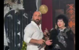 Zeynəb Xanlarovanın yeni g&ouml;r&uuml;nt&uuml;ləri yayıldı	