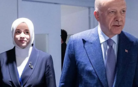 Ərdoğanın yanından ayırmadığı Fatimə kimdir?