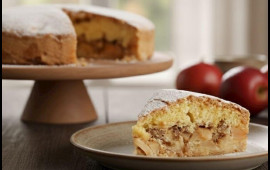 Almalı Şarlotta &ndash; Asan hazırlanan, ləzzətli şirniyyat resepti