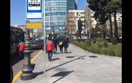 "Şamaxinka"da avtobus dayanacağı problemi nə vaxt həll olunacaq?  AYNAdan A&Ccedil;IQLAMA