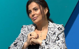 "Deyirlər ki, 21 ci əsrdir, bunun geyindiyinə bax"