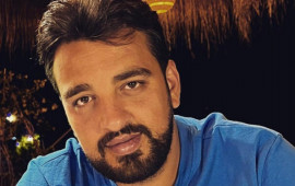 Zaura bahalı qızıl təsbeh hədiyyə göndərdilər 