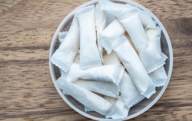 DİN şagirdlərə satılan məhsulu araşdırır