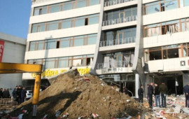 Yeni yol tikintisi partlayışa səbəb oldu? &ndash; A&Ccedil;IQLAMA