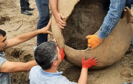 Masallıda antik dövrə aid küp məzarı üzə çıxdı 
