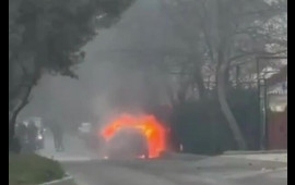 Binəqədidə avtomobil yandı &ndash;